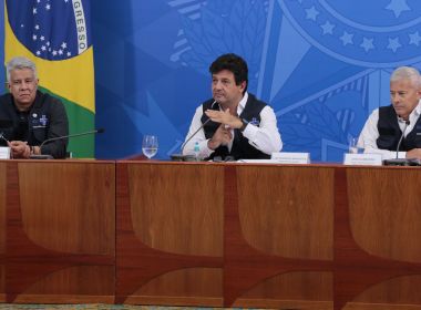 Mandetta diz que Bolsonaro quis alterar bula da cloroquina