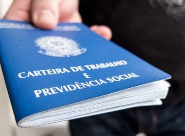 Brasil fecha 1,1 milhão de vagas com carteira assinada desde início da pandemia