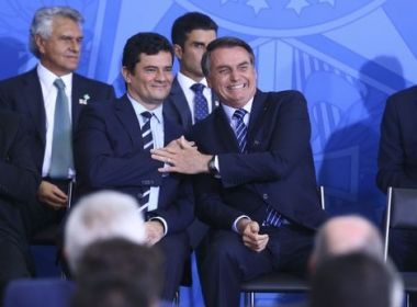 Moro sugere que Bolsonaro não vetou trechos do projeto anticrime para proteger Flávio