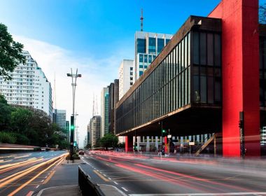 Justiça proíbe atos simultâneos de grupos rivais na Avenida Paulista neste domingo