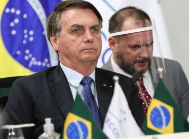 Presidente Jair Bolsonaro testa positivo para Covid-19
