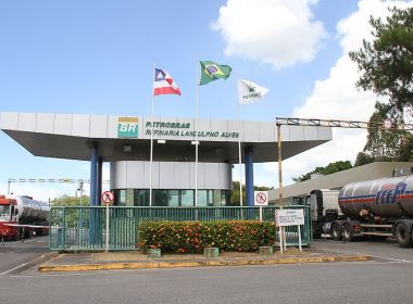 Bolsonaro pede que STF permita venda de refinaria da Petrobras na Bahia