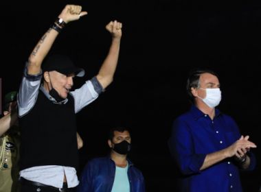 'Ô Milla': Com presença de Netinho, encontro de Bolsonaro com apoiadores termina em música