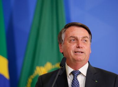 Bolsonaro diz que prática esportiva faz 'homem gastar energia' e ter 'menos briga em casa'