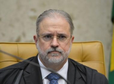 'Rachadinhas': Aras defende ao STF que rejeite ação que questiona foro de Flávio Bolsonaro