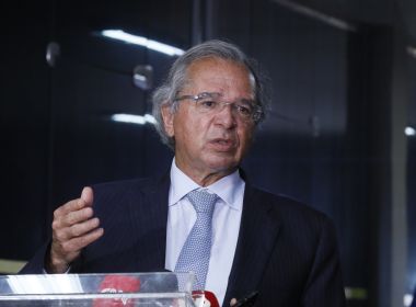 Guedes diz que Brasil está 'voltando em V' da pandemia e elogia Congresso 