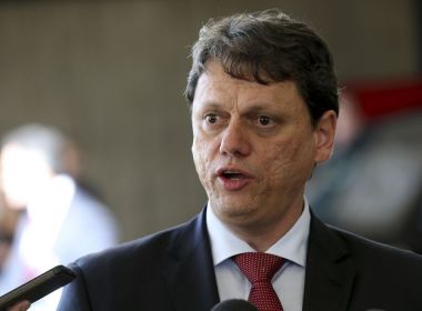 Contratos assinados pelo ministro Tarcísio Gomes na era Dilma entram na mira do PF