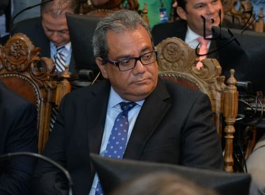 Após intervenções do PTB nacional, Carlos Muniz não desconsidera deixar partido