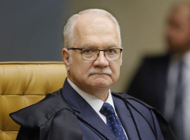 Fachin nega pedido de Lula para adiar julgamento do caso tríplex no STJ