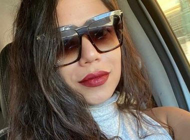 Sáttia Lorena nega ter pulado de prédio e diz que ex-namorado 'acabaria com ela'