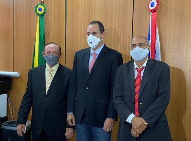 Bira Corôa e Pastor Ubaldino assumem cadeira na AL-BA