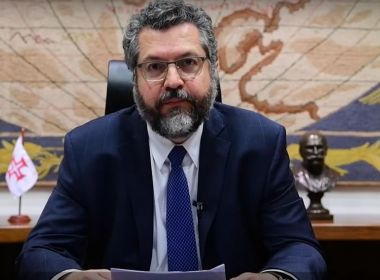 Apesar de lamentar invasão do Congresso do EUA, ministro pede apuração de possíveis 'infiltrados'