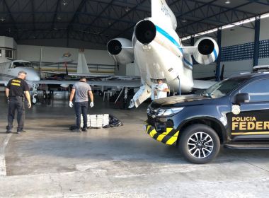 PF apreende meia tonelada de cocaína em avião no Aeroporto de Salvador