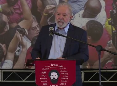 Lula chama força-tarefa da Lava Jato de 'quadrilha' e se diz vítima de 'mentira jurídica'