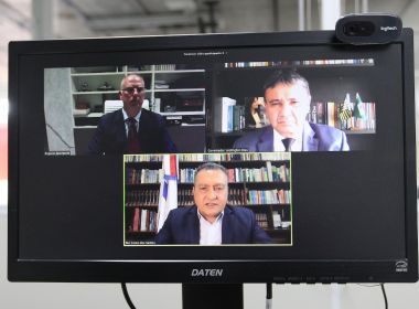 Rui celebra compra de 9,7 mi de doses da Sputnik V; lote será exclusivo para baianos