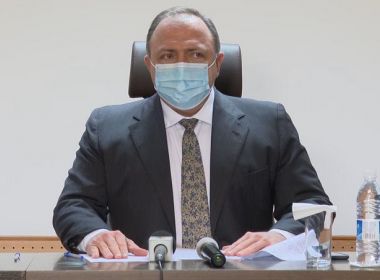 Vacinas do Consórcio Nordeste devem ser enviadas ao Ministério da Saúde, diz Pazuello