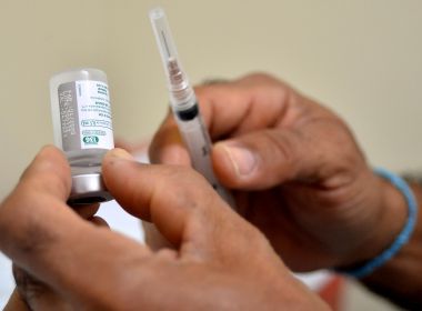 Idosos de 68 anos podem ser vacinados nesta sexta em Salvador; confira