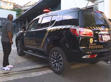 Operação da PF mira empresários que fizeram sessão ilegal de vacinação em Minas