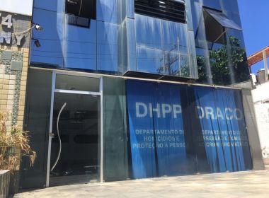 Jovem morre após ser atingida por bala durante troca de tiros em Salvador, diz Polícia