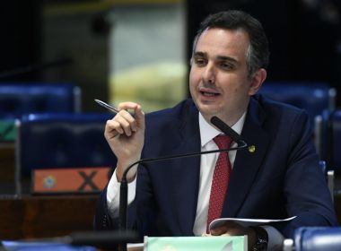 Pacheco não vai cumprir decisão que impede Renan de ser relator da CPI da Covid