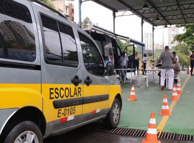 Transportadores escolares cobram inclusão no plano de imunização contra Covid em Salvador