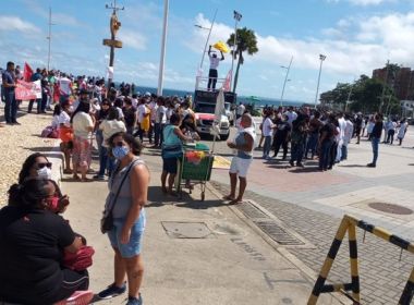Profissionais da Enfermagem fazem manifestação no Farol da Barra e reivindicam piso salarial