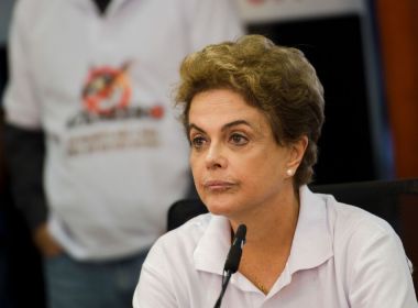 Dilma Rousseff passa mal e é levada para hospital de Porto Alegre