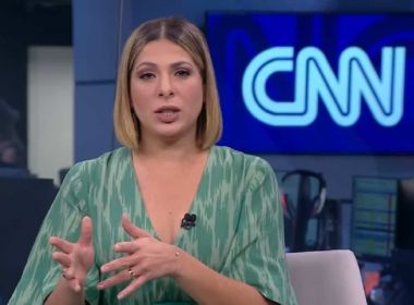 Bolsonaro xinga jornalista da CNN em nova manifestação misógina: 'Quadrúpede'