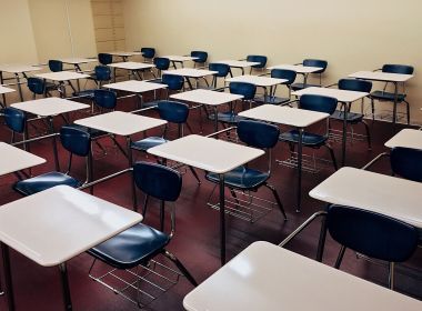 Professores de escolas particulares decidem não voltar para aulas presenciais