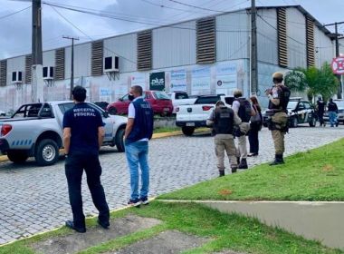 Computadores e documentos são apreendidos dentro empresas de medicamentos em Salvador