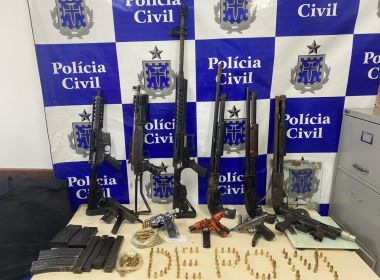 Polícia apreende fuzis, submetralhadoras e munições durante operação em Salvador