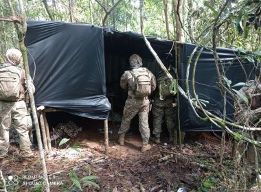 Valéria: Bope desmonta acampamento de criminosos e apreende metralhadoras