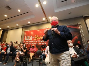 Em Salvador, Lula enaltece Rui e Wagner, e critica Bolsonaro: 'Genocida e incivilizado'