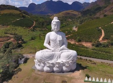 Maior que Cristo Redentor, estátua gigante de Buda é inaugurada no ES