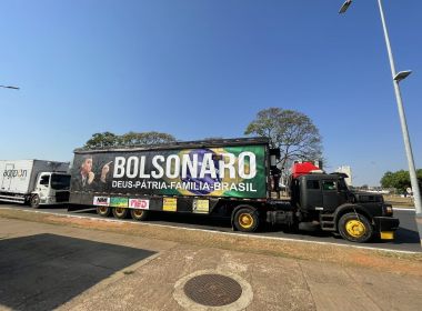 Caminhoneiros se reúnem com Bolsonaro e aguardam encontro com Pacheco