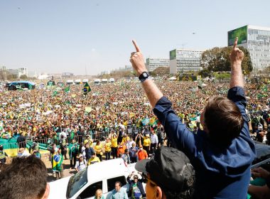 Bolsonaro fala em respeito e diz que nunca teve intenção de agredir Poderes