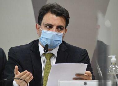 Empresário bolsonarista se diz abandonado em CPI por família Bolsonaro