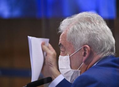 'Não fosse a CPI não tinha vacina no braço', avalia Otto após leitura do relatório no Senado