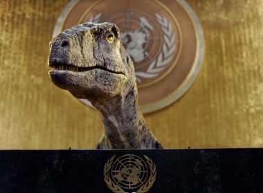 ONU usa dinossauro para alertar humanos sobre o clima: 'salvem sua espécie'