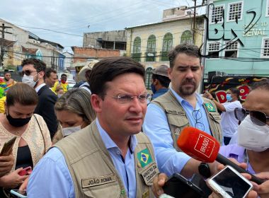 Roma diz que Rui 'tem que se olhar no espelho' ao chamar deputados de 'traíras'