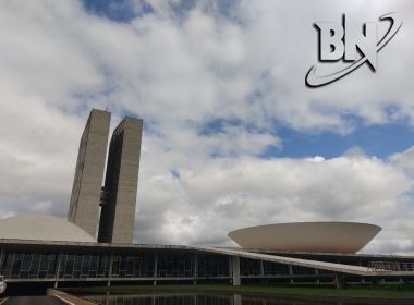 Com mudanças no texto, Câmara aprova MP que institui Auxílio Brasil