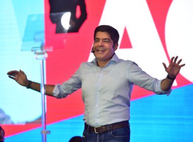 Entre siglas aliadas, 15 deputados demonstram apoio à candidatura de ACM Neto ao governo