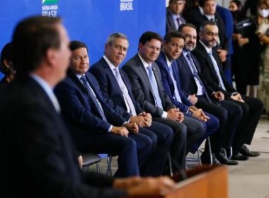 Bolsonaro diz que pode perder três ministros nas eleições de 2022