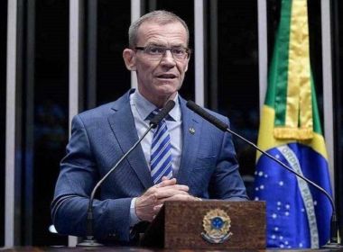 Com apoio de Lula, Contarato troca Rede por PT