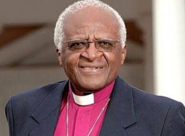 Desmond Tutu, vencedor do Nobel da Paz, morre aos 90 anos