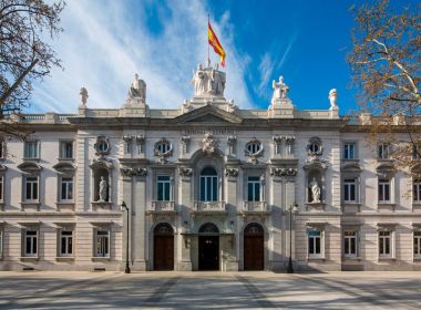 Suprema Corte da Espanha decide que pagar dívida com sexo oral é legal