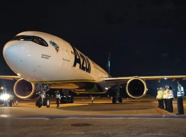 Avião da Azul é inspecionado em Salvador após dispararem alerta de sequestro