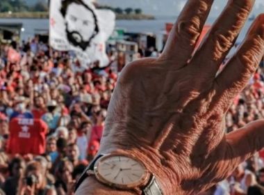 Lula revela origem de relógio de luxo avaliado em mais de R$ 80 mil 