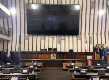 Aprovação de aumento para professores do estado foi acelerada pela lei eleitoral; entenda