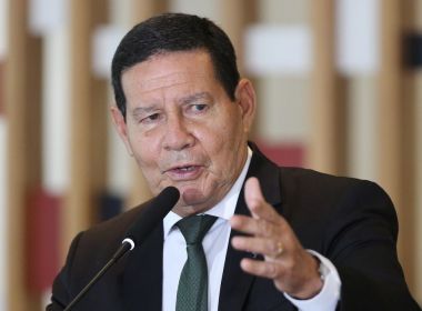 Mourão: 'Que são 35 mil comprimidos de Viagra para 110 mil velhinhos?'